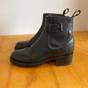 Frye Jodhpur Short Black Equestrian Chelsea Boots Size 5.5, EU 36